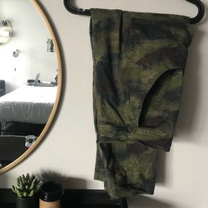 Urban Outfitters Camo Crops